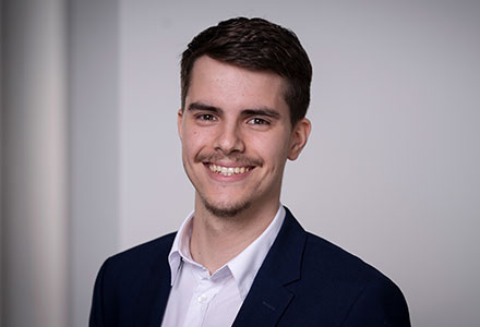 Porträt von Fabio Fernandez.